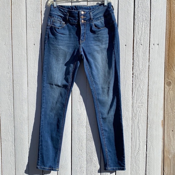 Forever 21 Jeans - Picture 1 of 6